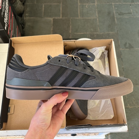 NWT Adidas Busenitz Vulc 2 dark grey size 8 - Picture 4 of 5